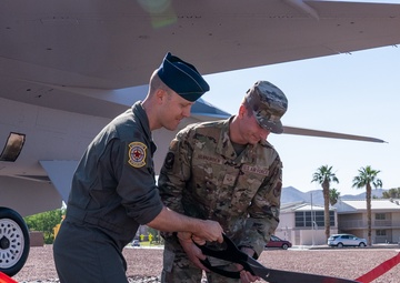 Nellis welcomes F-16 static display honoring aggressor heritage