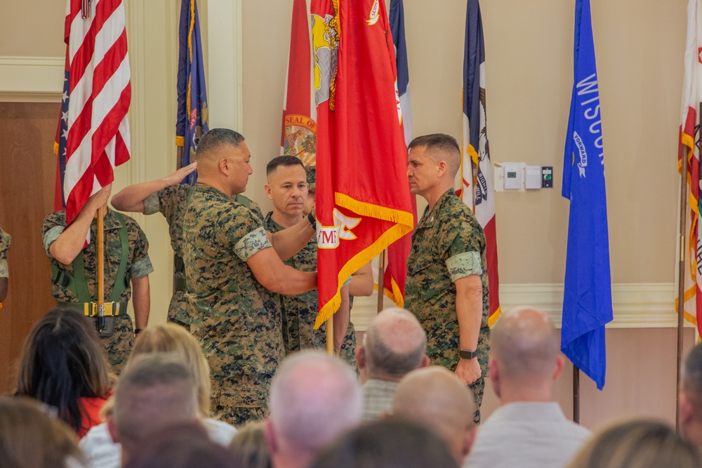 24th Marine Expeditionary Unit Change of Command