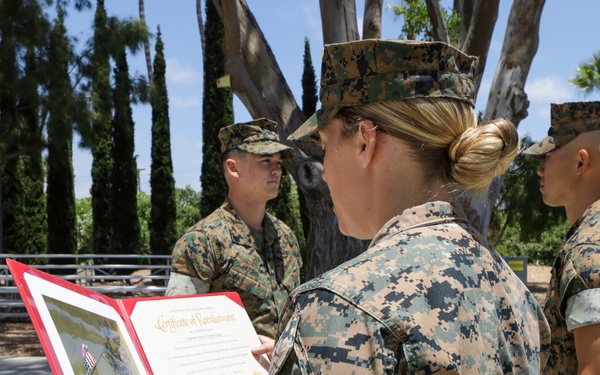 I MIG Marines reenlist under Commandant's Retention Program