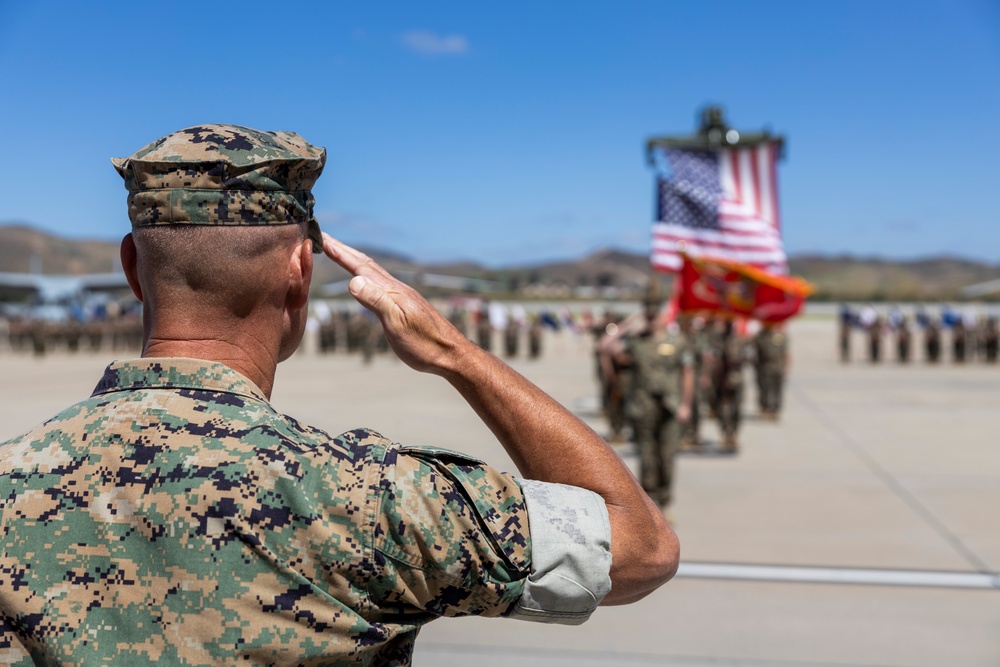 MAG-39 Change of Command