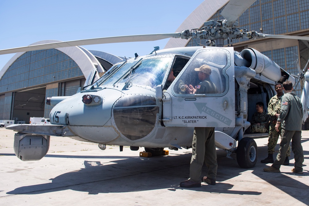 HSC-23 hosts USNA and NROTC midshipmen, June 22.