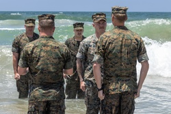 I MIG Marines reenlist under Commandant's Retention Program [Image 6 of 9]