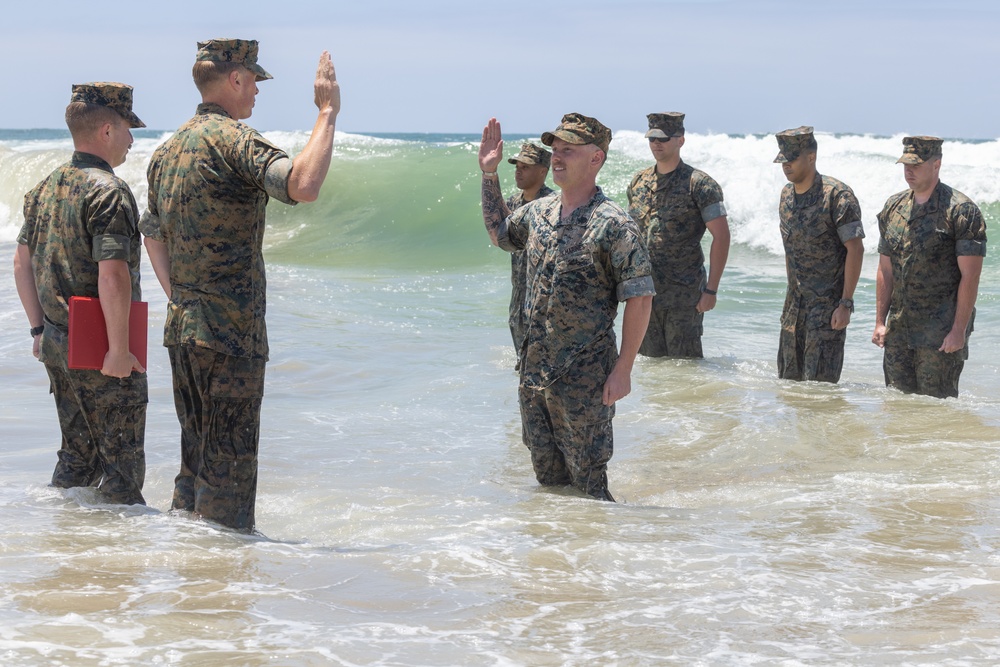 I MIG Marines reenlist under Commandant's Retention Program