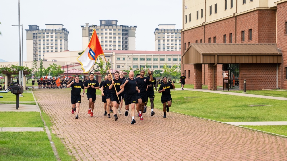 1st Signal Brigade goes on quartely brigade run.