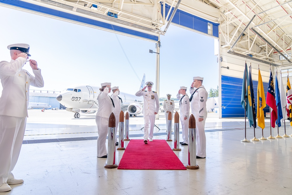 Change of Command: Maritime Patrol Squadron Nine Holds Change of Command