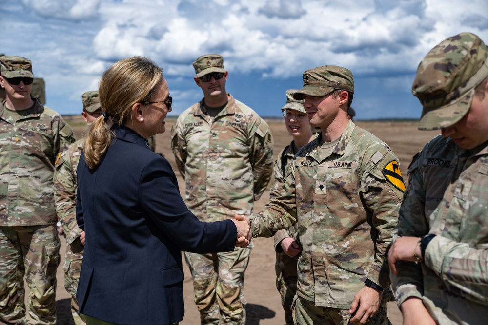 U.S. Ambassador to NATO Visits Soldiers in Lithuania