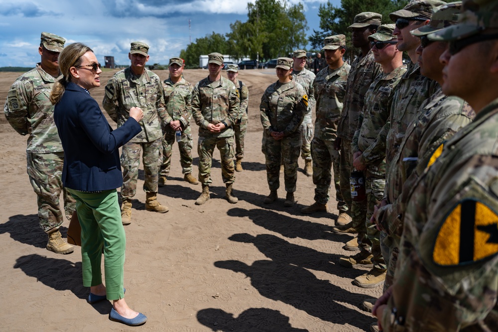 U.S. Ambassador to NATO Visits Soldiers in Lithuania