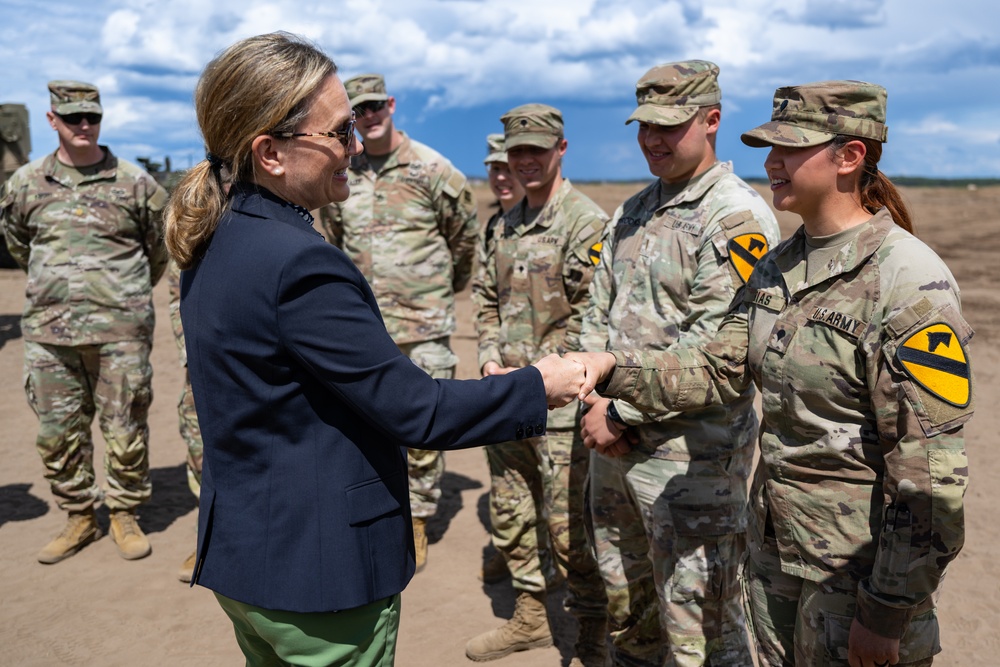 U.S. Ambassador to NATO Visits Soldiers in Lithuania