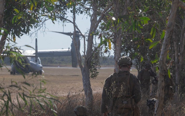 Thrash in the grass: 2/1 E Co conducts helo raid