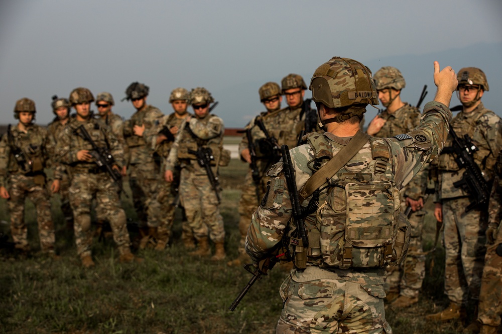 U.S. Army Soldiers from the 173rd Airborne Brigade conduct squad drills at Aviano Air Base