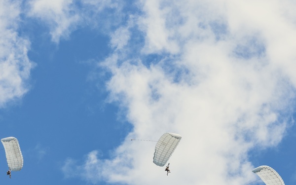 2d Recon and EODMU8 Own the Sky