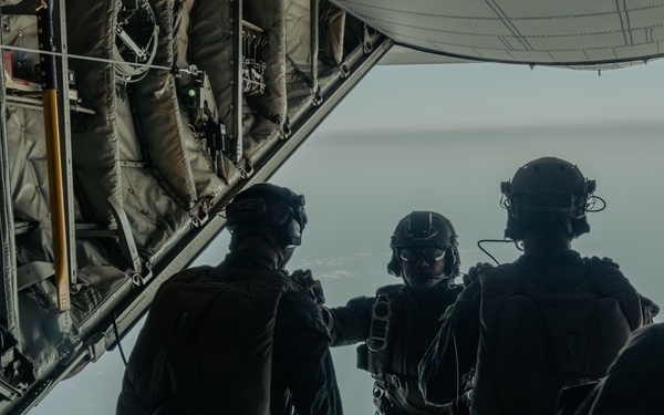 2d Recon and EODMU8 Own the Sky