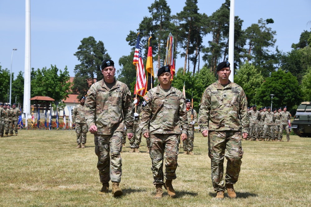 DVIDS - Images - 1-6FA Change of Command Ceremony [Image 6 of 6]