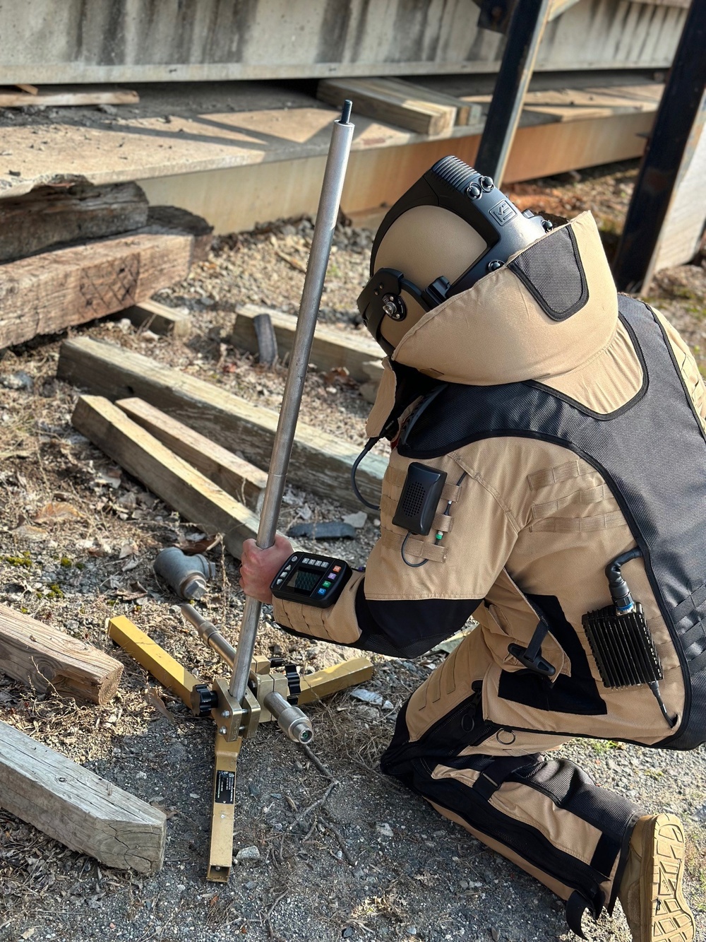 US Army Explosive Ordnance Disposal techs train with Charlotte Police Bomb Squad