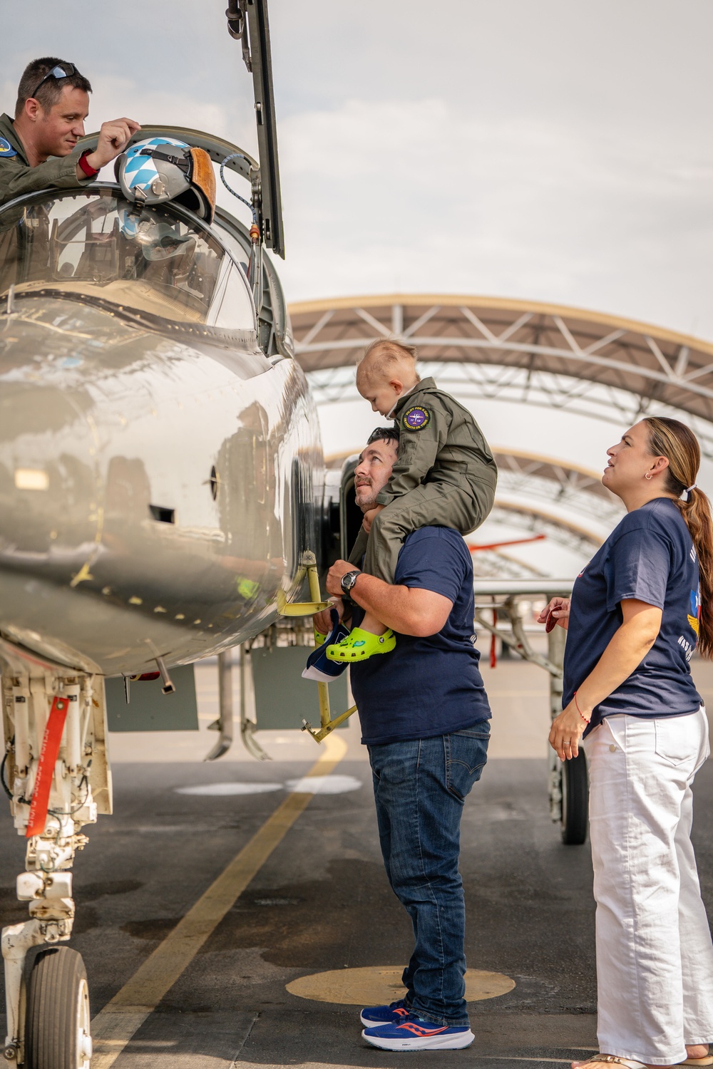 VT-31 Hosts Pilot for a Day