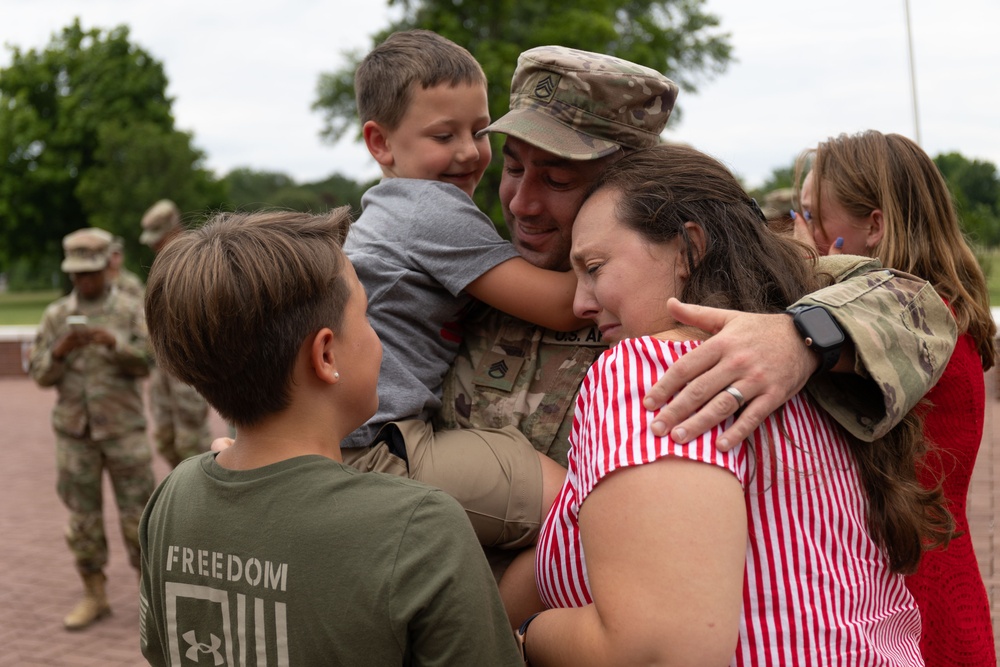 18th FISC Soldiers return from deployment – welcomed home by new commander