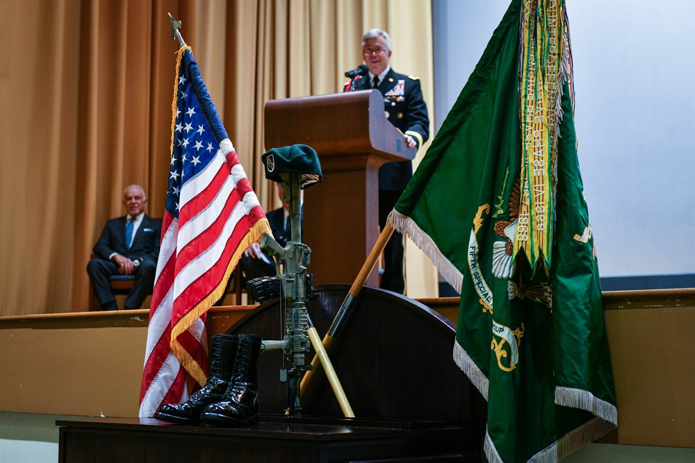 U.S. SOCOM honors retired SGM William &quot;Billy&quot; D. Waugh during a Memorial Ceremony