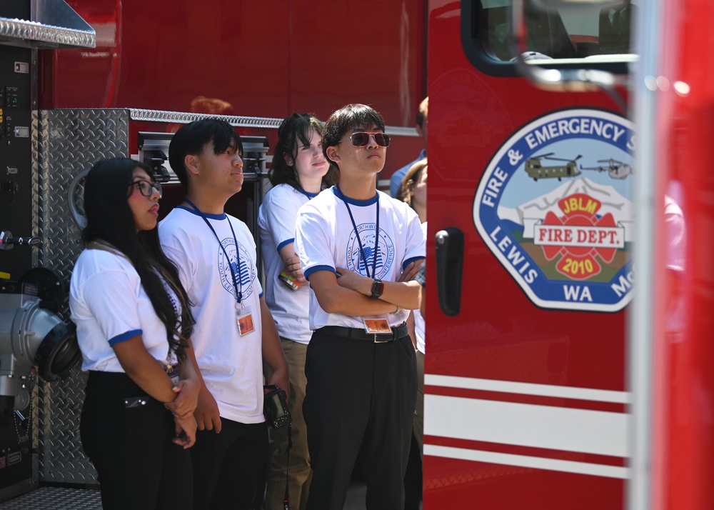 North West Youth Leadership Conference visits Team McChord