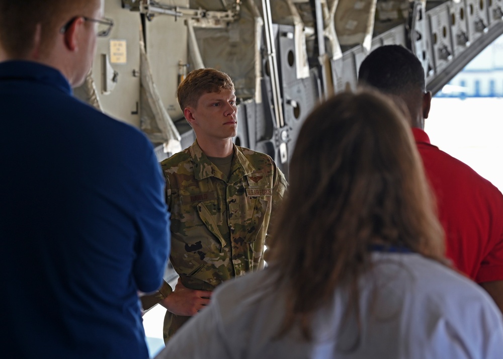 North West Youth Leadership Conference visits Team McChord
