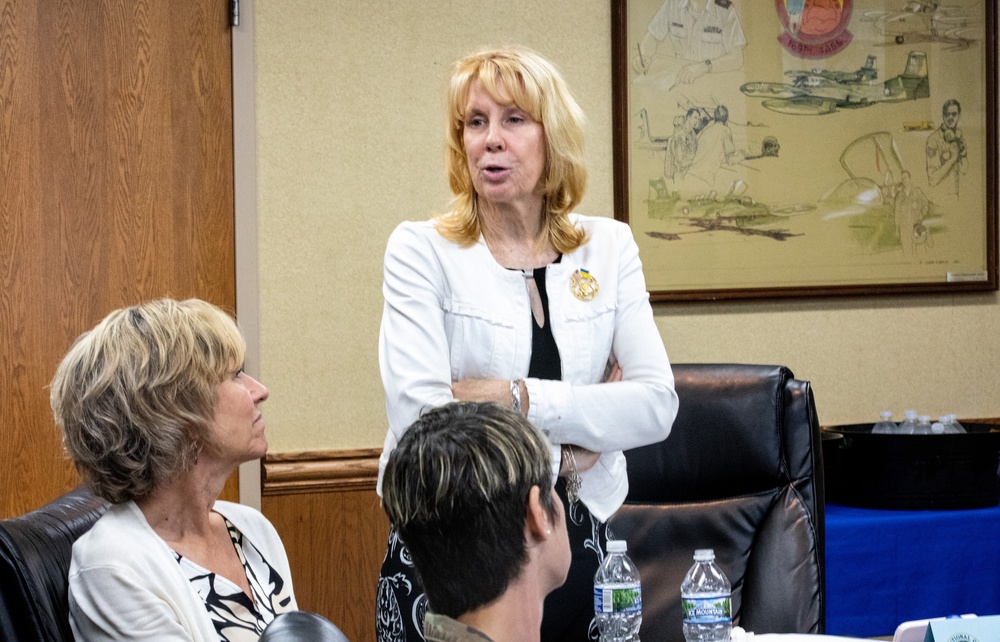 Director of Air National Guard and his wife visit 182nd Airlift Wing