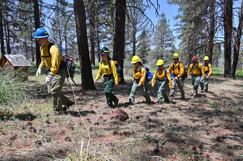 Additional Team Kingsley Airmen trained to support wild fires in Oregon