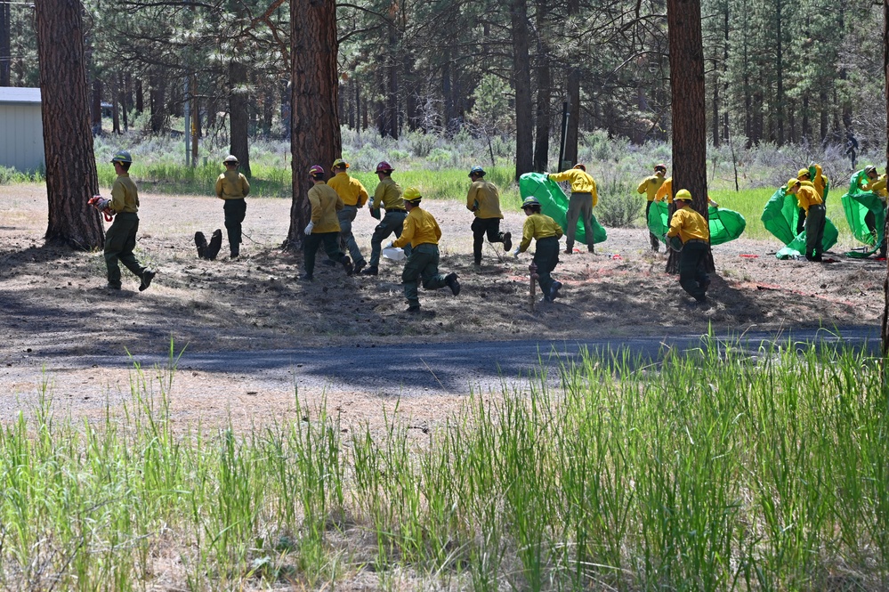 Additional Team Kingsley Airmen trained to support wild fires in Oregon