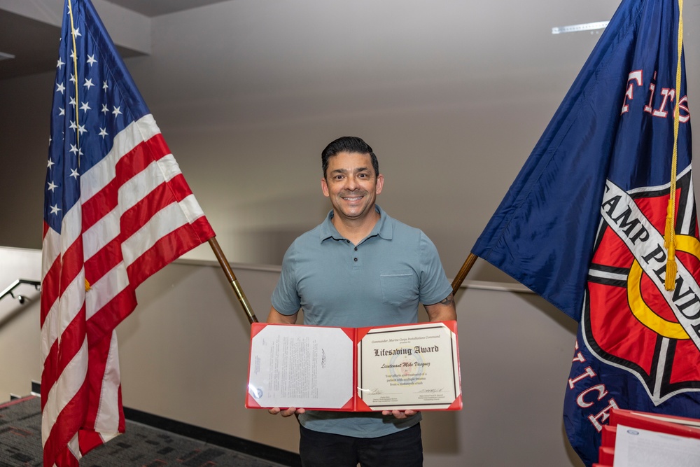 Camp Pendleton firefighters awarded for saving lives