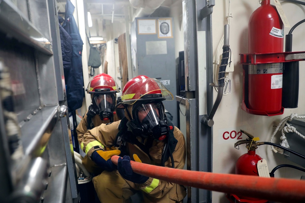 USS Paul Ignatius Holds Damage Control Drills