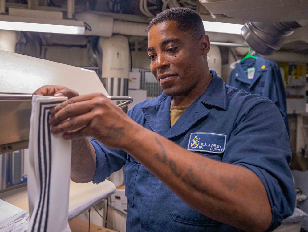 USS Howard (DDG 83) Ship’s Laundry