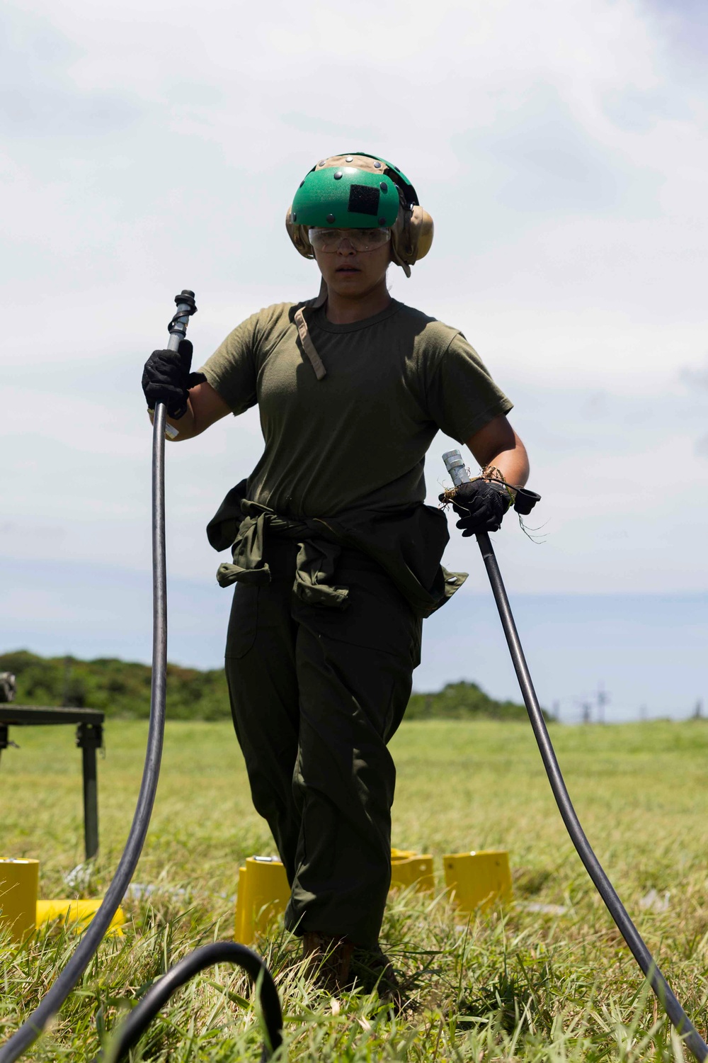 MWSS-172 Installs M-31 Arresting Gear