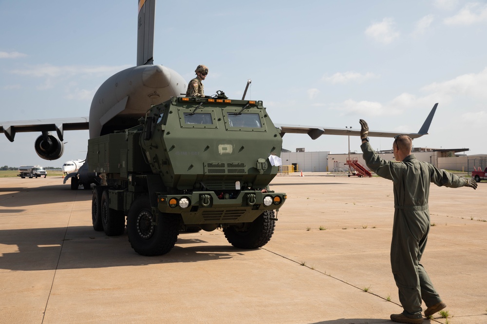 158th Field Artillery Regiment prepare HIMARS for Western Strike 2023