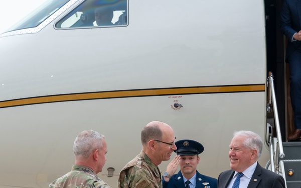 Secretary of the Air Force Frank Kendall Delivers Keynote to AFLCMC PSM Forum
