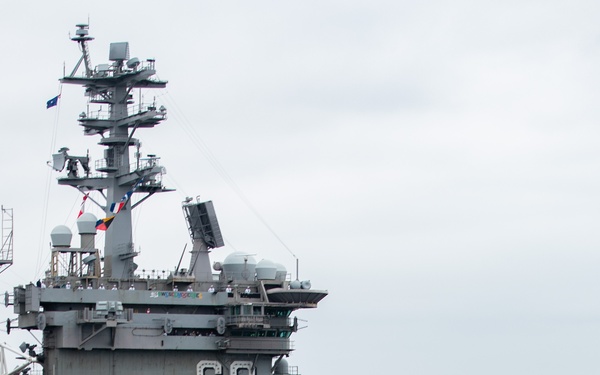 USS Nimitz returns from deployment