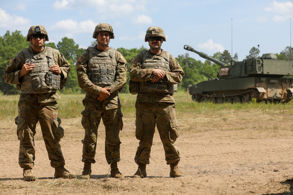 1-125 FA Fire Paladin M109A7s at Camp Ripley