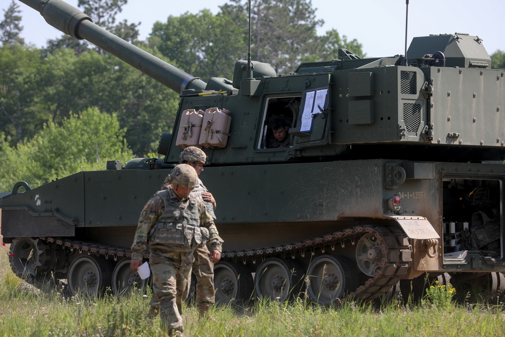 1-125 FA Fire Paladin M109A7s at Camp Ripley