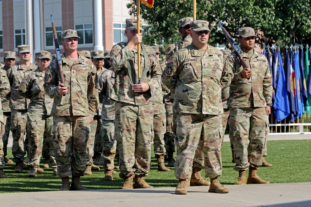 DVIDS - Images - 2-347th Training Support Battalion Relinquish of ...