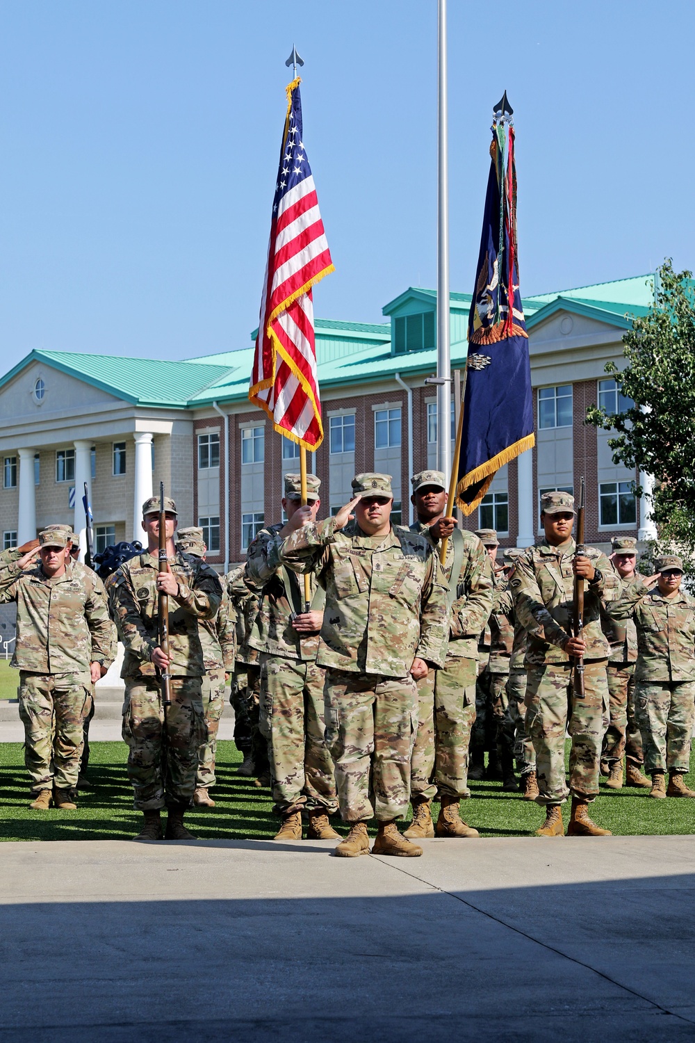 DVIDS - Images - 2-347th Training Support Battalion Relinquish of ...