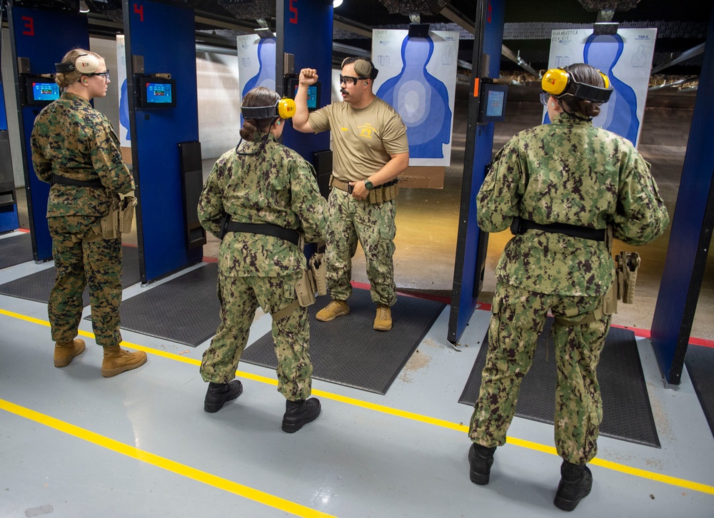 New Student Indoctrination (NSI) Cycle 1 Midshipman Candidates Live Fire Qualification