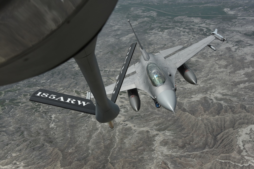 F-16 over the Badlands