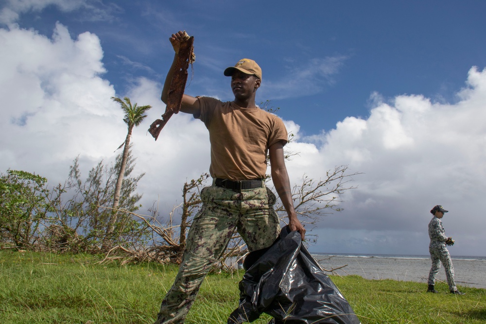 Sailors Volunteer for Typhoon Recovery