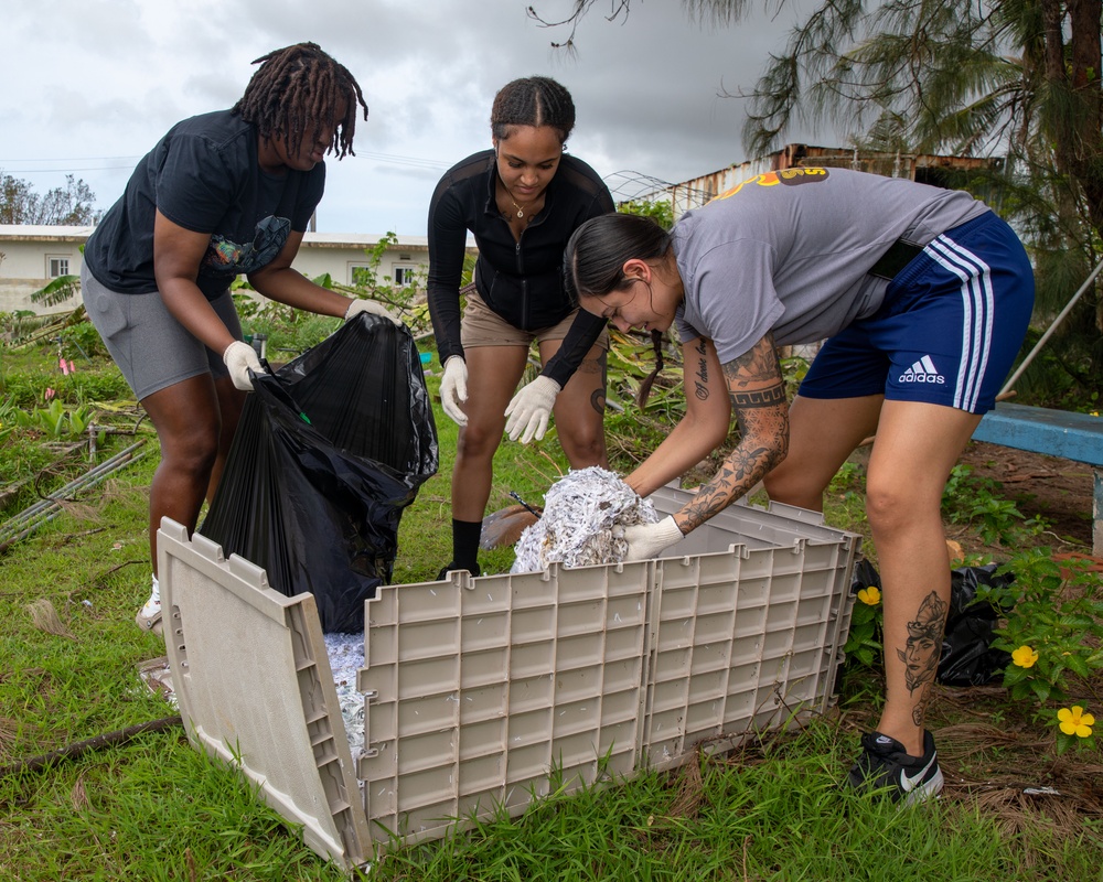 ESL Sailors Volunteer With Island Girl Power