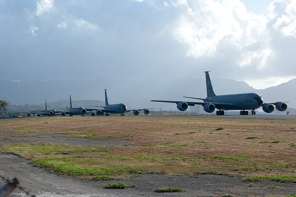 Hawaii Air National Guard Commemorates 100 years of Air Refueling with Historic flyover