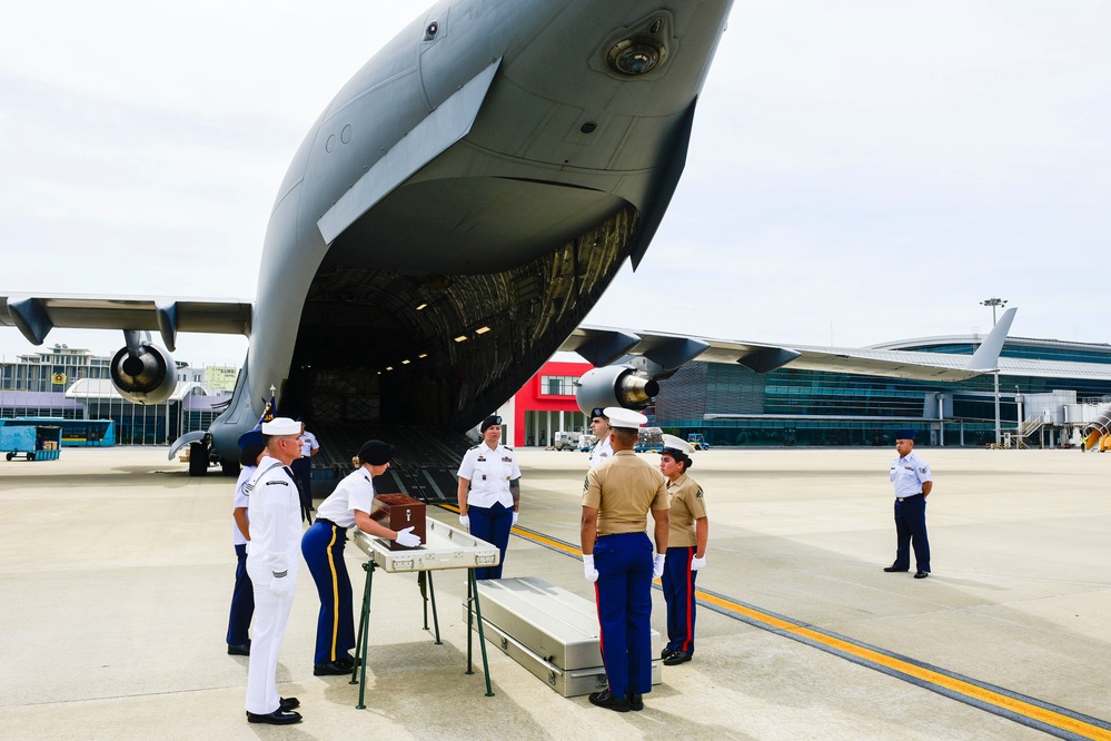 DPAA Hosts Repatriation Ceremony in Vietnam