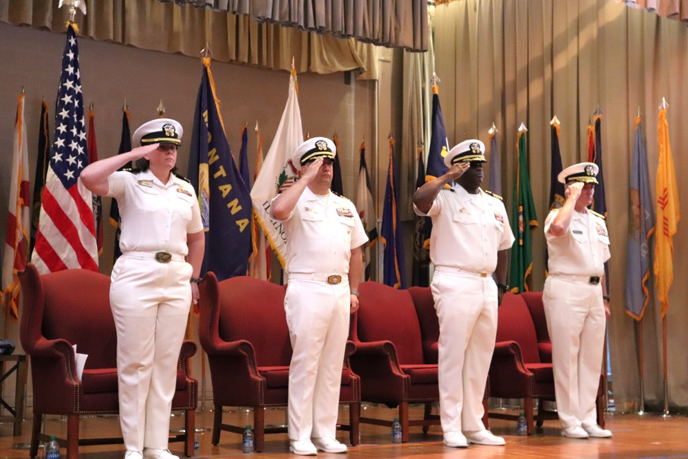 Capt. Hanser assumes command of NIOC - Texas