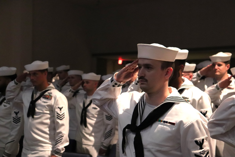 Capt. Hanser assumes command of NIOC - Texas