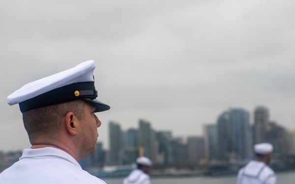 Nimitz Mans The Rails