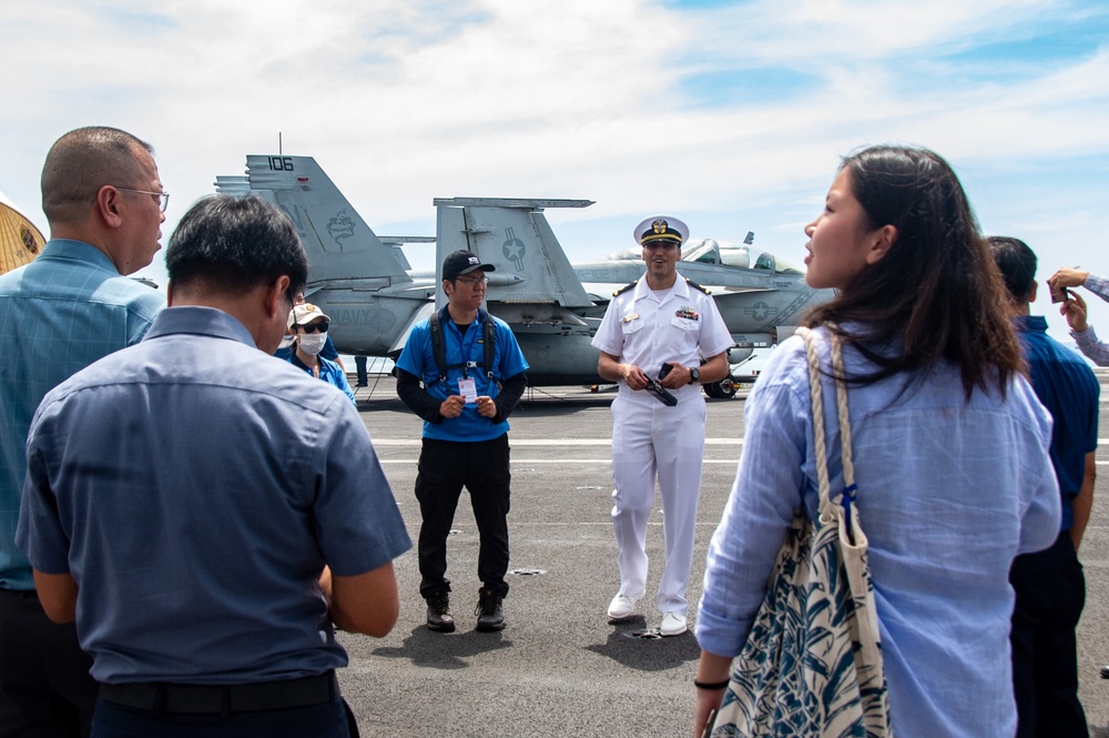 USS Ronald Reagan (CVN 76) hosts tours for Vietnamese Nationals