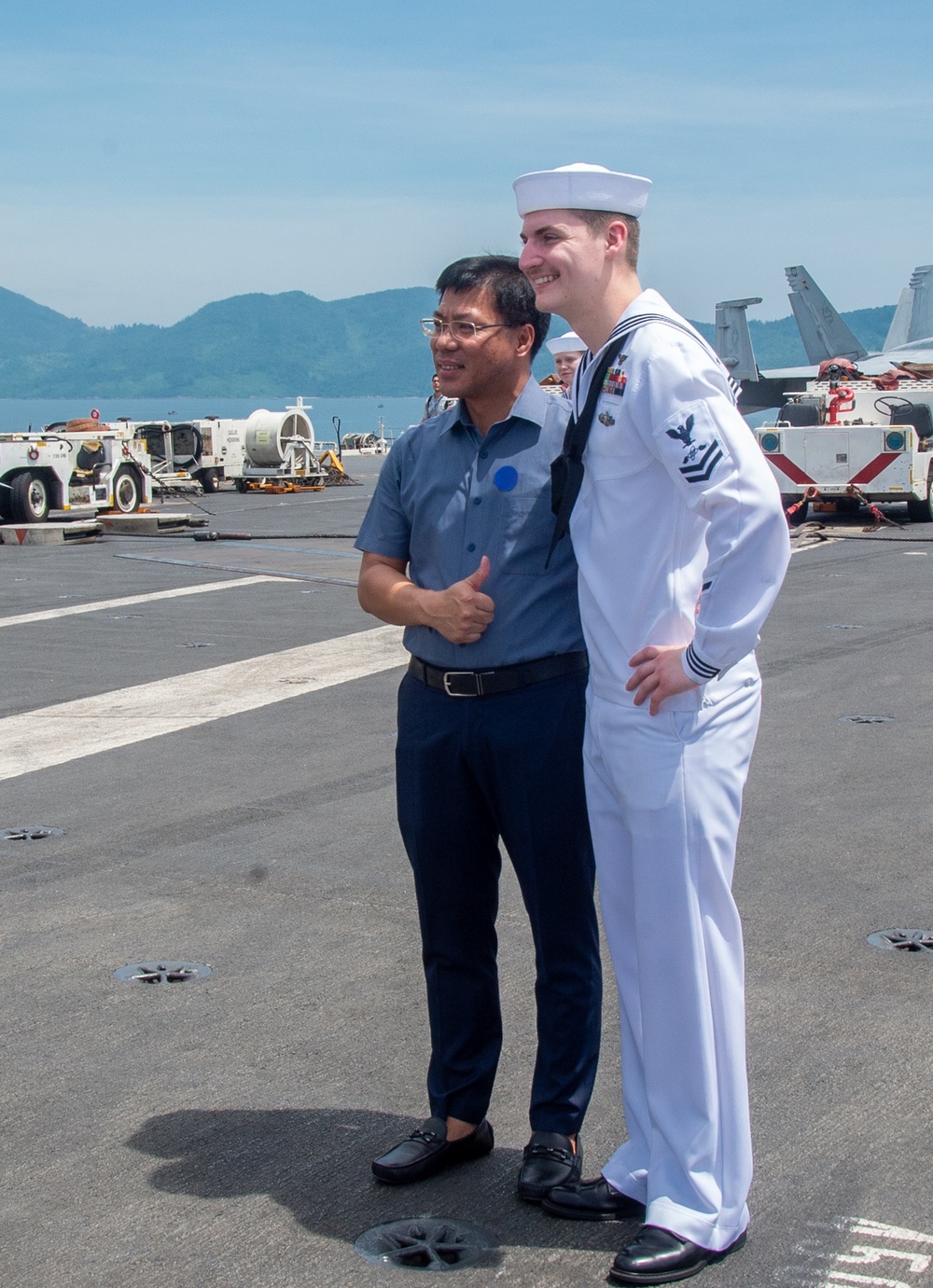 USS Ronald Reagan (CVN 76) hosts tours for Vietnamese Nationals