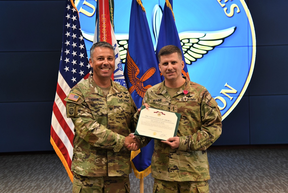 CW5 Maine Receives Award