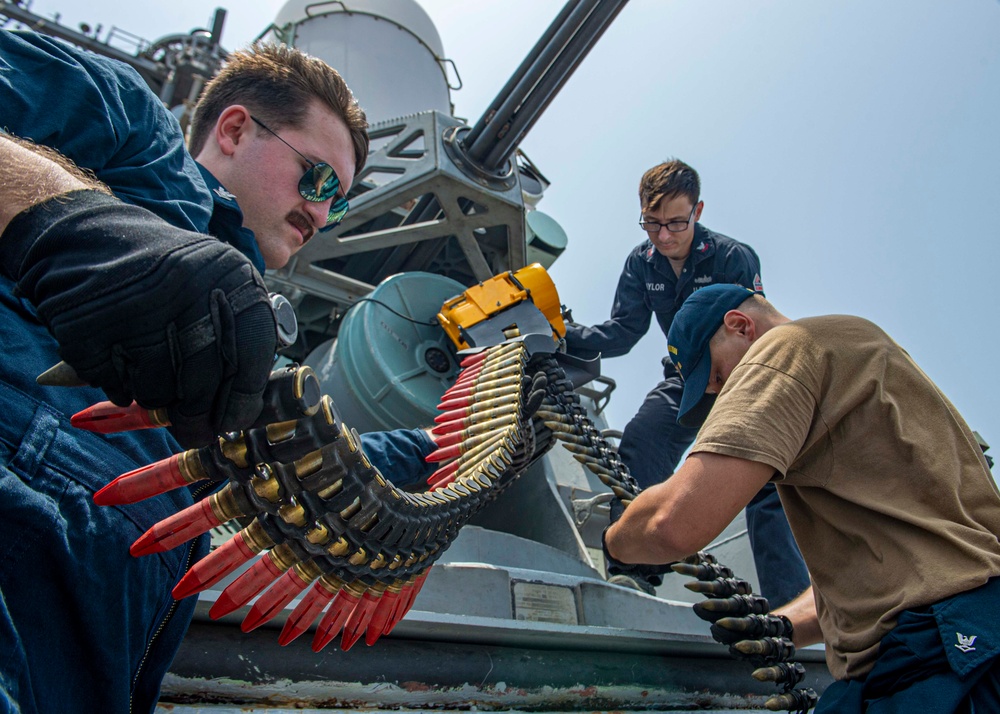 USS Paul Hamilton Gun Shoot